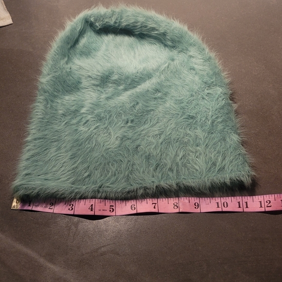 Super soft new Angora beanie slouch hat - Picture 6 of 7